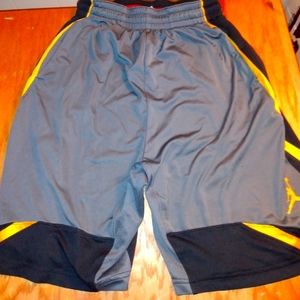 Men's Jordan/Nike shorts size small